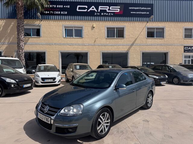 VOLKSWAGEN JETTA ADVANCE 1.9 TDI AUTO SPANISH LHD IN SPAIN ONLY 49000 MILES 2007